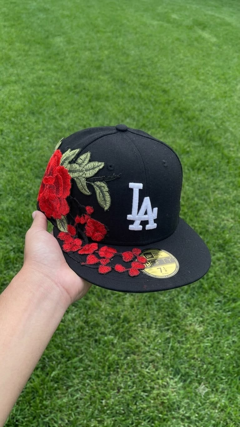 BLACK IA RED FLOWER LIMITED EDITION