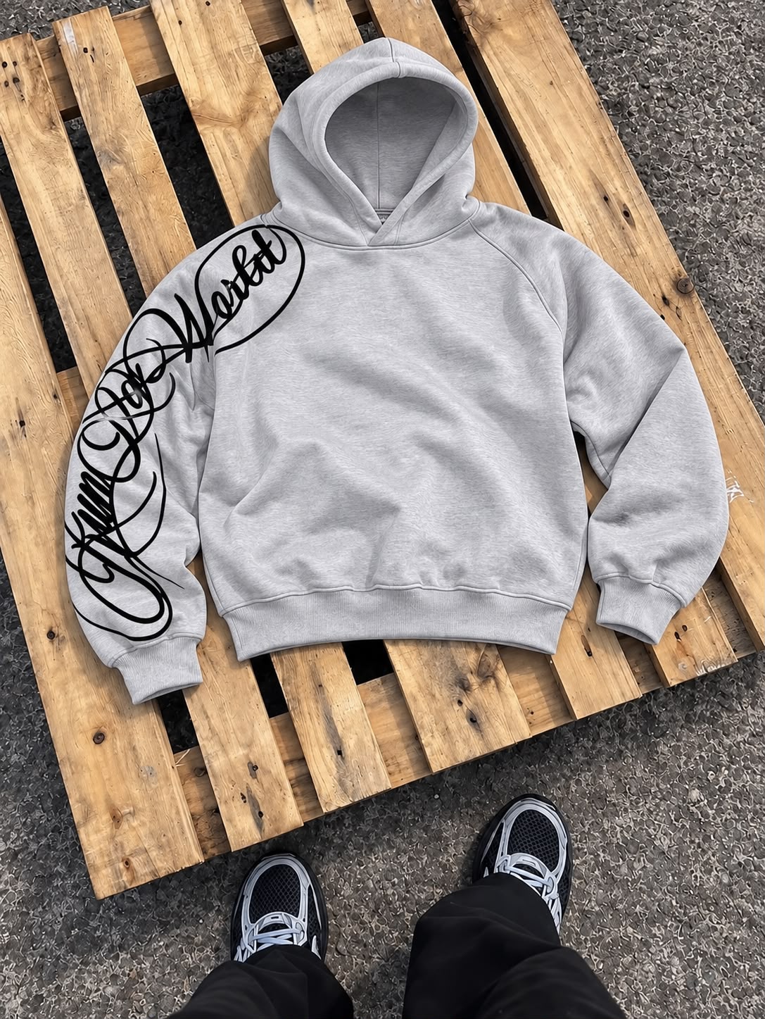 Gry Script Hoodie ( Cropped )